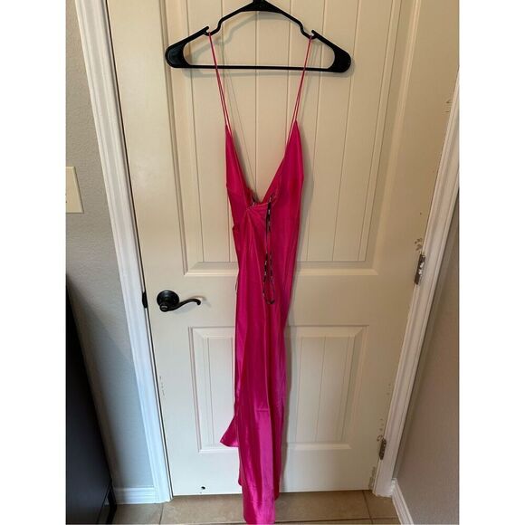 NWT SER.O.YA Retrofete Revolve Emma Pink Silk Slit Midi Dress Size L - Picture 8 of 13